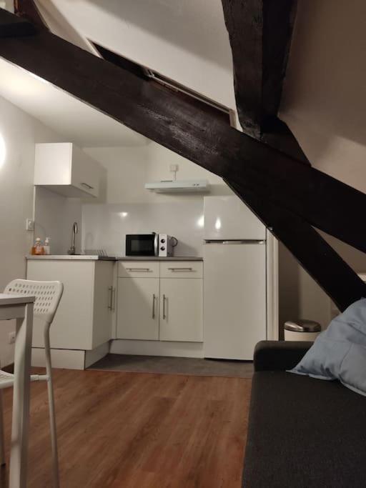 Studio Remois - Wifi/Netflix Reims Bagian luar foto