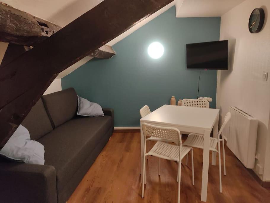 Studio Remois - Wifi/Netflix Reims Bagian luar foto